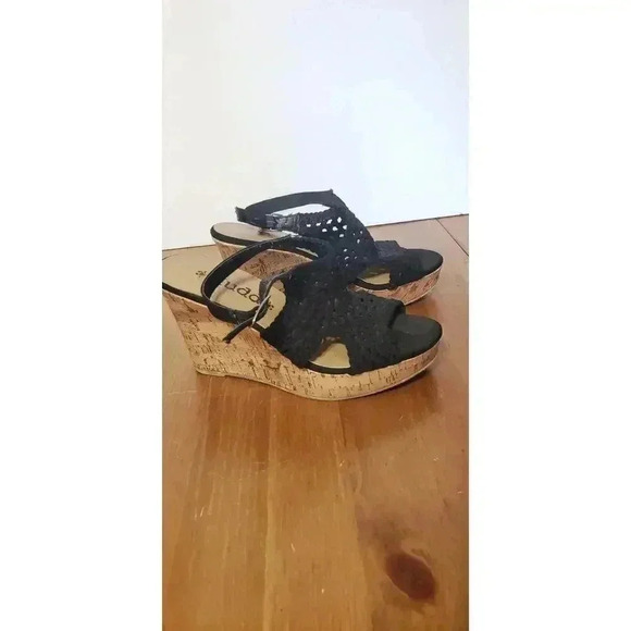 Mudd Y2k wedge knitted black heels womens‎ size 8m 4in heel cute! - Picture 1 of 5